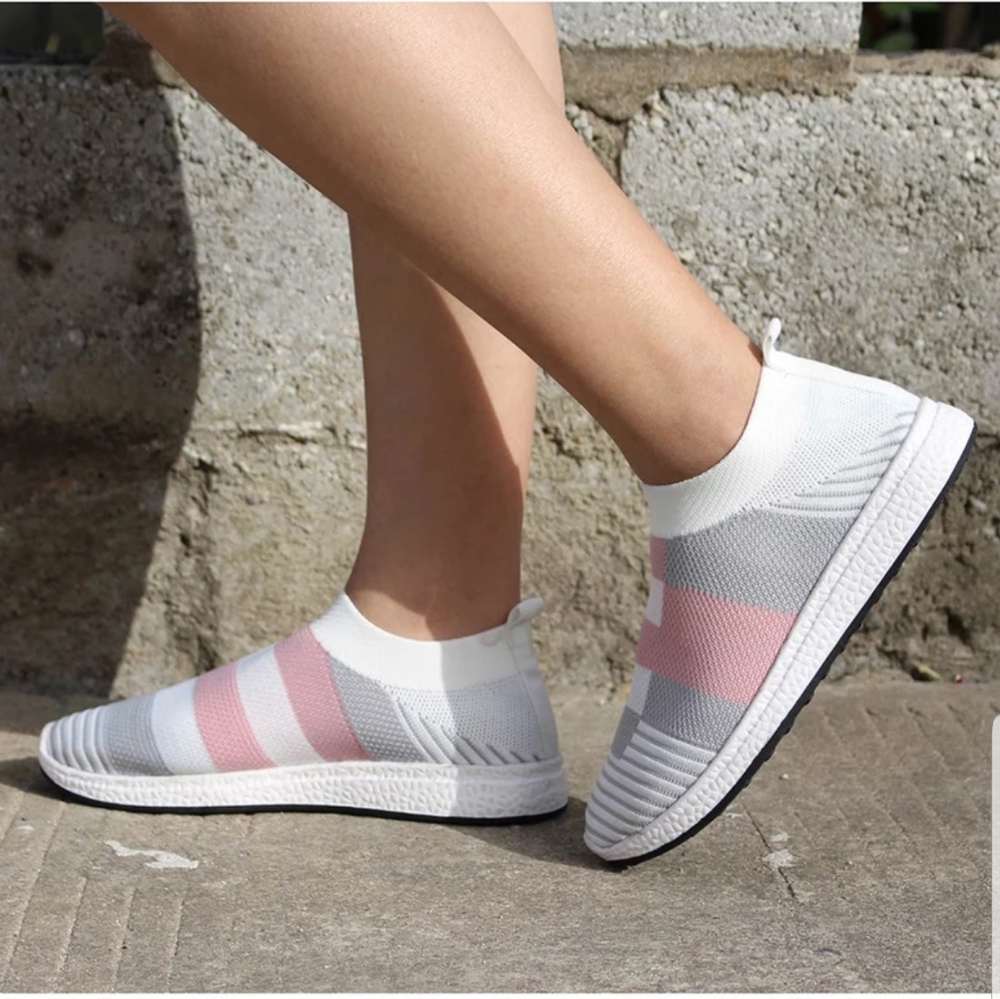 5⭐🧡 Pink/Gray Striped Knit Sock Sneakers